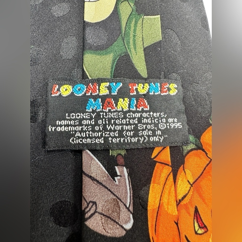 Looney Tunes Mania Tie Halloween Taz And Bugs Bunny Pumpkins Bats Full Moon Vtg - Picture 5 of 6